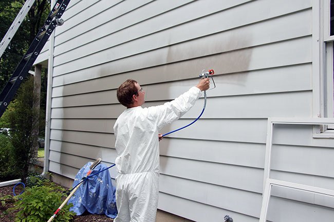 Painting-aluminum-siding-–-Techniques